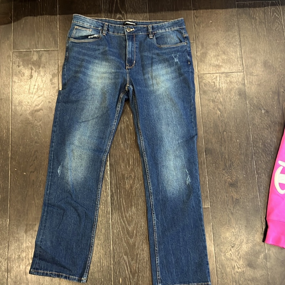 Mens Crooks and Castle  jeans 36x32. NWOT